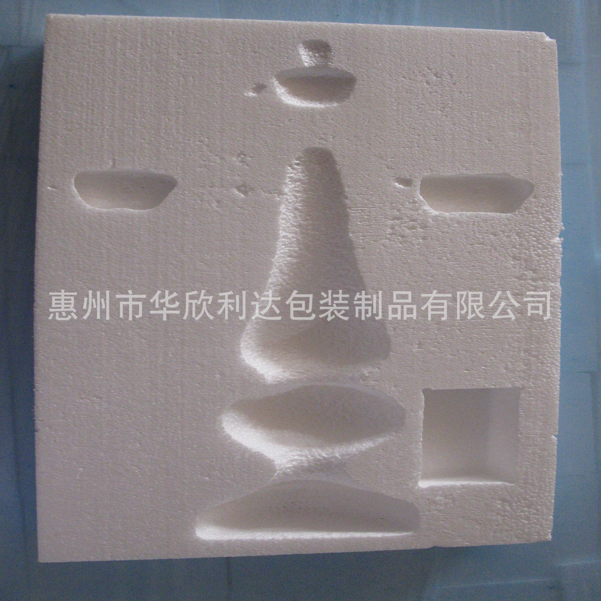 泡沫挖孔_10