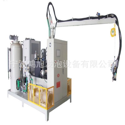 聚氨酯高压发泡机 自结皮批量生产发泡PU设备 厂家定制发泡机图2