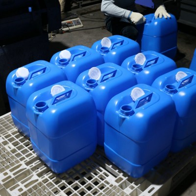 厂家供应方形塑料化工桶方桶带盖包装堆码桶民用白色蓝色食品桶供图2