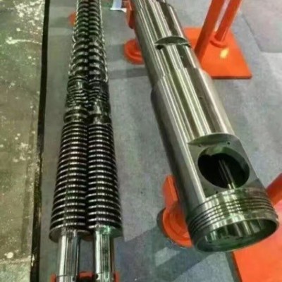 全自动半自动吹瓶机 蚊香液花露水瓶子制造设备 小型高产能省人工图1