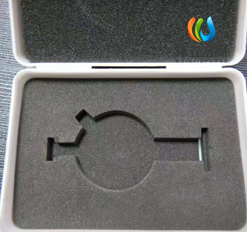 5 (5)