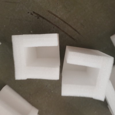 厂家专业生产电子家具电商专用珍珠棉包装护角欢迎新老客户订购图3